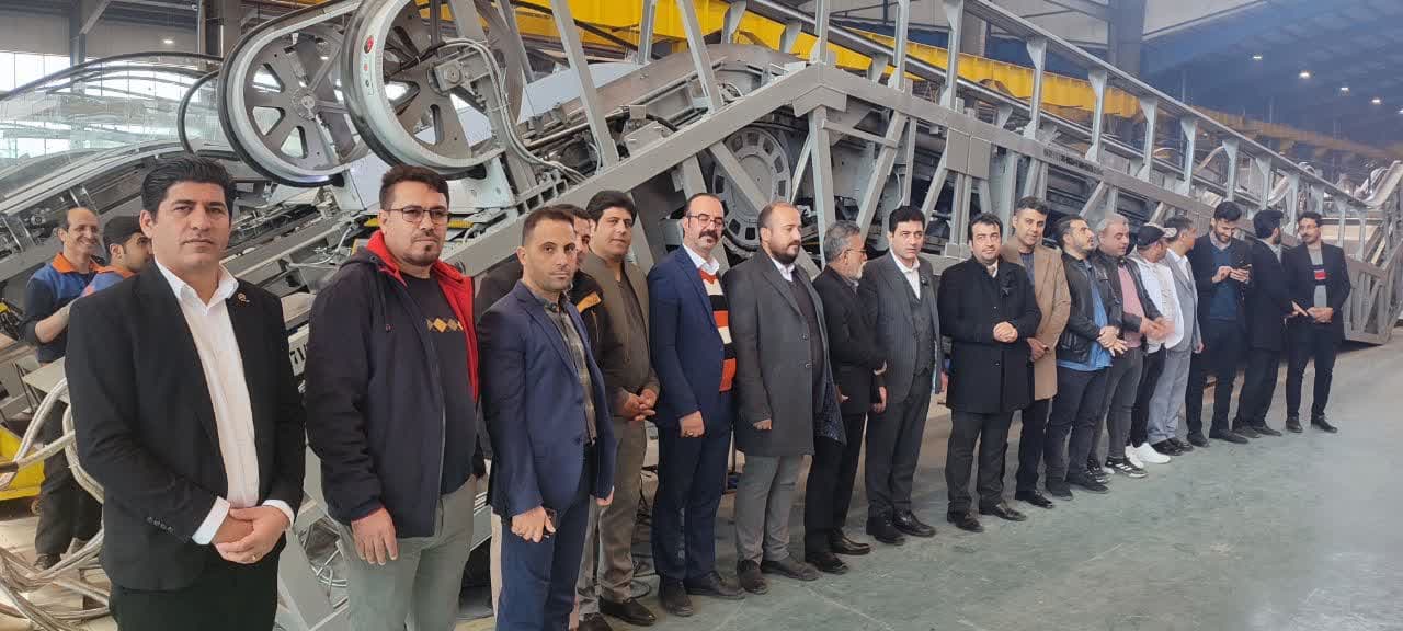 بازدید اعضای انجمن آسانسور استان قم از گروه تولیدی بهران